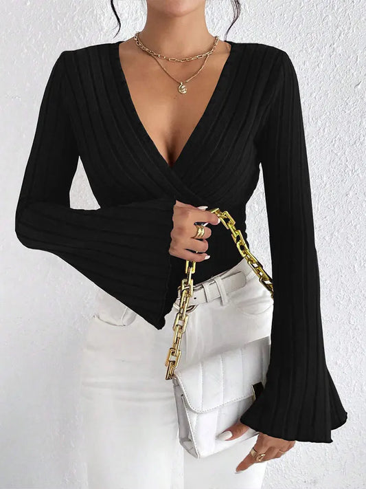 Women's T-shirt Top Spring New Fashion Long Sleeves Tees Black Sexy V-Neck Low Chest Tees Elegant Female Versatile Tees Clothing
